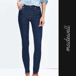 Madewell 9" High-Rise Skinny Jeans in Davis Wash B7131 • 25